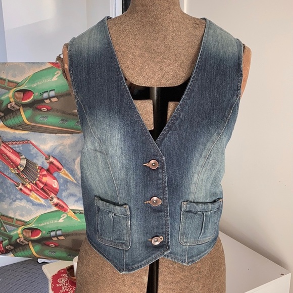 XRD 70’s style Denim Vest - Picture 3 of 8